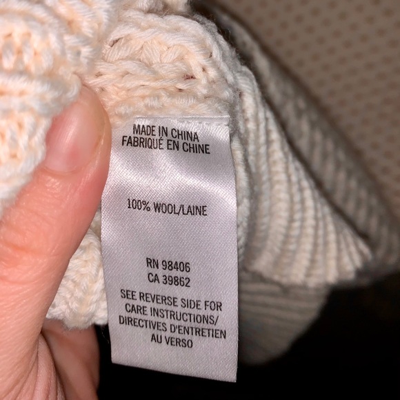 Theory Sweater - Picture 6 of 6